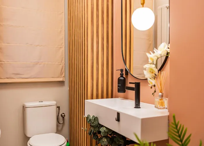 Victoriei Emerald & Pink Gems - Designer Apartament *