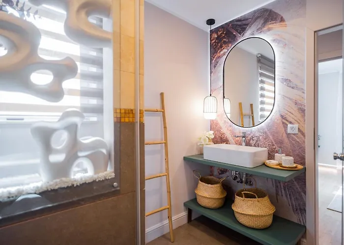 Victoriei Emerald & Pink Gems - Designer Apartmán Bukurešť