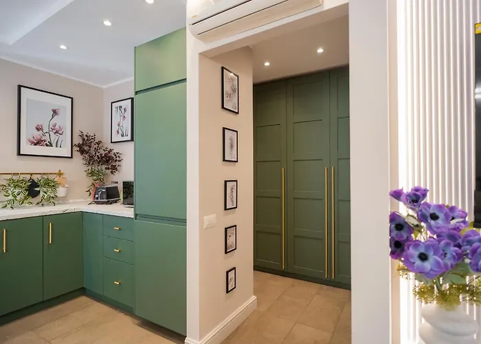 Victoriei Emerald & Pink Gems - Designer Apartmán Bukurešť